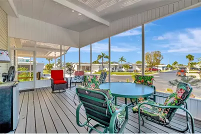 328 S Port Royal Lane, Apollo Beach, FL 33572 - Photo 2