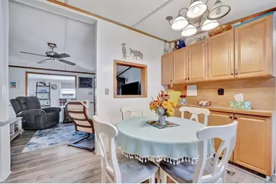 328 S Port Royal Lane, Apollo Beach, FL 33572 - Photo 10