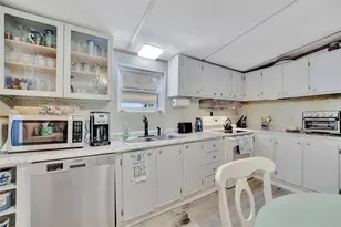 328 S Port Royal Ln, Apollo Beach, FL 33572 - Photo 8