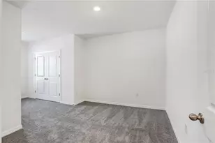 32828 Pez Landing Ln, Wesley Chapel, FL 33543 - Photo 24
