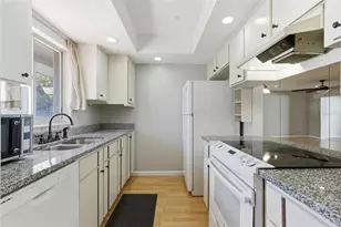 4003 Cypress Willow Ct, Tampa, FL 33614 - Photo 4