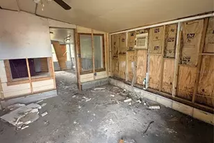 40 Hall St, Frostproof, FL 33843 - Photo 12