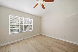8530 Hunters Key Cir, Tampa, FL 33647 - Photo 12