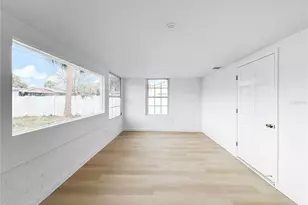 2078 Shadow Ln, Clearwater, FL 33763 - Photo 16