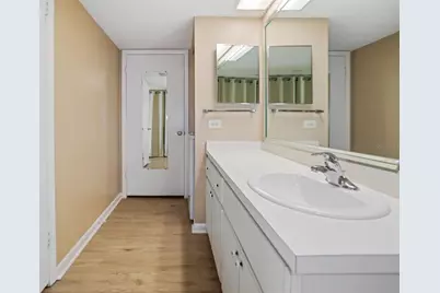 450 Treasure Island Causeway #208, Treasure Island, FL 33706 - Photo 24
