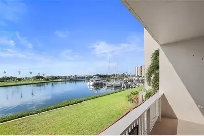 450 Treasure Island Causeway #208, Treasure Island, FL 33706 - Photo 18