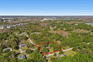 17641 Deerfield Dr, Lutz, FL 33558 - Photo 4