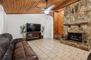 17641 Deerfield Dr, Lutz, FL 33558 - Photo 36