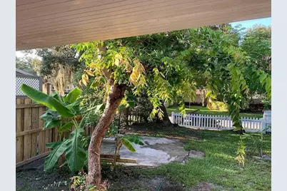 1005 16th Street N, Saint Petersburg, FL 33705 - Photo 22