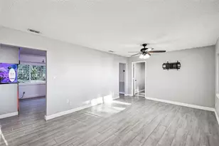 1222 Lake Ariana Blvd, Auburndale, FL 33823 - Photo 10