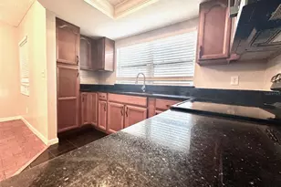 1119 Breeze Dr, Largo, FL 33770 - Photo 4