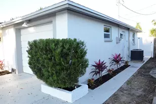 1134 Fernwood Dr, Holiday, FL 34690 - Photo 2