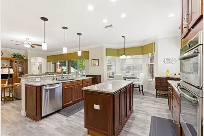 13704 Artesa Bell Drive, Riverview, FL 33579 - Photo 32