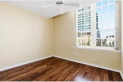 701 Mirror Lake Drive N #314, Saint Petersburg, FL 33701 - Photo 14