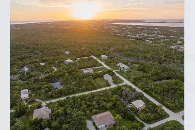 486 Ponce De Leon Road, Sanibel, FL 33957 - Photo 10