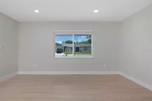 1689 Monterey Dr, Clearwater, FL 33756 - Photo 8