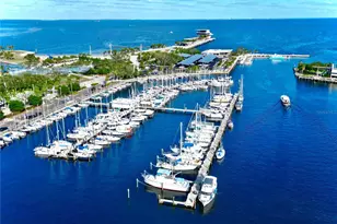 130 4th Ave N, Saint Petersburg, FL 33701 - Photo 20