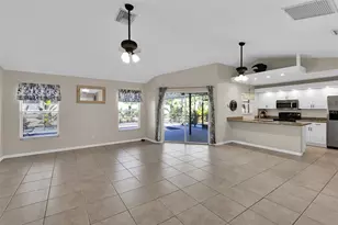 6834 34th Ave E, Palmetto, FL 34221 - Photo 10