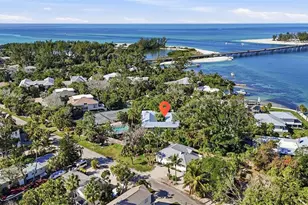 700 Lands End Dr, Longboat Key, FL 34228 - Photo 68