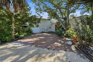 700 Lands End Dr, Longboat Key, FL 34228 - Photo 62