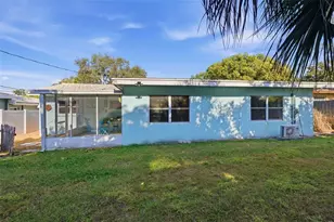 2039 Pine Ridge Dr, Clearwater, FL 33763 - Photo 30