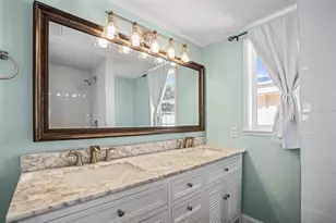 1011 Park Dr, Dunedin, FL 34698 - Photo 8