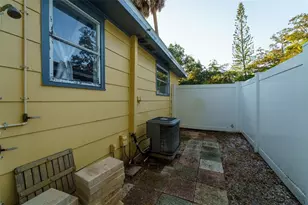 1011 Park Dr, Dunedin, FL 34698 - Photo 46