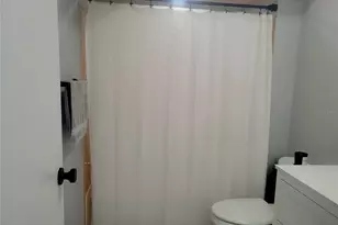 4580 Overlook Dr NE, Saint Petersburg, FL 33703 - Photo 12