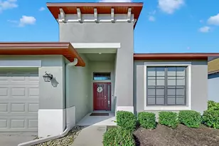 7109 Spindle Tree Ln, Riverview, FL 33578 - Photo 4