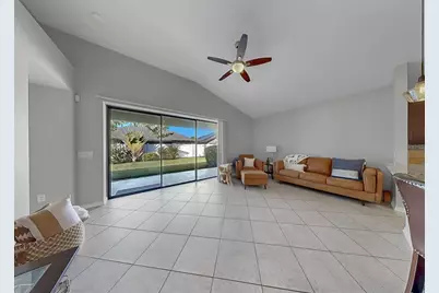 7109 Spindle Tree Lane, Riverview, FL 33578 - Photo 26