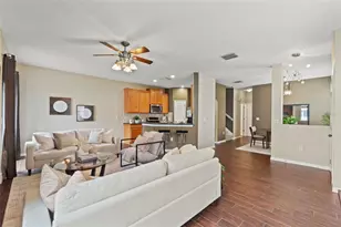 589 52nd Ave N, Saint Petersburg, FL 33703 - Photo 8