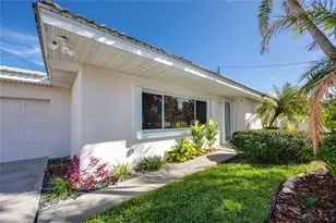 8851 Gulf Blvd, Saint Pete Beach, FL 33706 - Photo 6