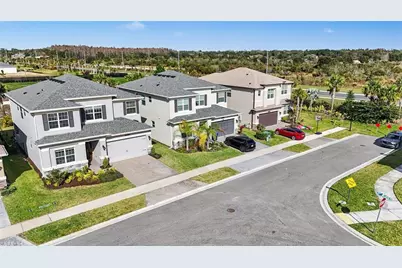 32745 Tamarind Grove Lane, Wesley Chapel, FL 33543 - Photo 46