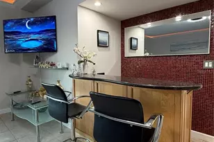 880 Mandalay Ave, Clearwater, FL 33767 - Photo 8