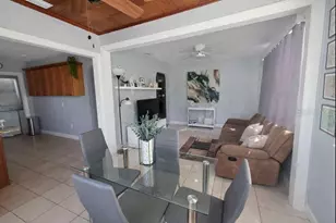 2737 W Spruce St, Tampa, FL 33607 - Photo 6