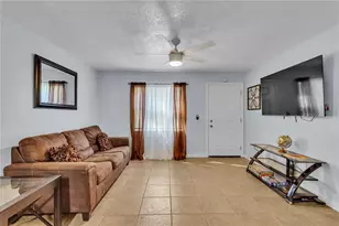 4913 Temple Heights Rd, Tampa, FL 33617 - Photo 36