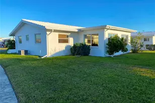 10032 36th St N, Pinellas Park, FL 33782 - Photo 2