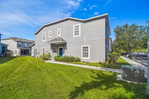 6723 Lake Camden Way, Gibsonton, FL 33534 - Photo 2