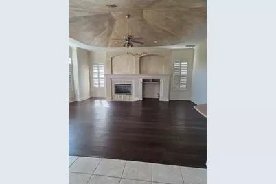 [Address not provided], Tarpon Springs, FL 34688 - Photo 4