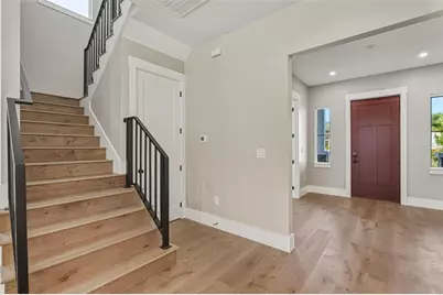 844 26th Avenue N, Saint Petersburg, FL 33704 - Photo 12