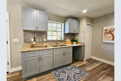 8203 N Semmes Street, Tampa, FL 33604 - Photo 6