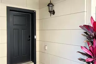 3421 W Horatio St, Tampa, FL 33609 - Photo 2