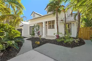 1826 Boyce St, Sarasota, FL 34239 - Photo 4