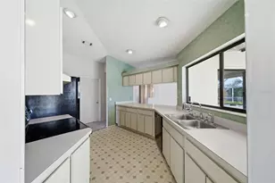 12006 Littleberry Ct, Tampa, FL 33635 - Photo 20