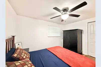 1004 Lake Charles Circle, Lutz, FL 33548 - Photo 34