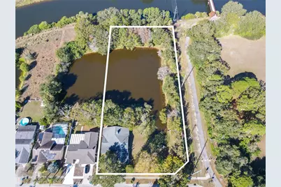 6808 Seafairer Drive, Tampa, FL 33615 - Photo 40
