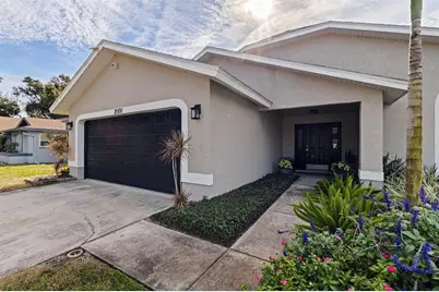 2000 59th Circle S, Saint Petersburg, FL 33712 - Photo 4