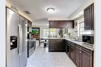 16132 Sagebrush Road, Tampa, FL 33618 - Photo 20
