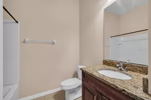 5722 Kinglethill Dr, Lithia, FL 33547 - Photo 18