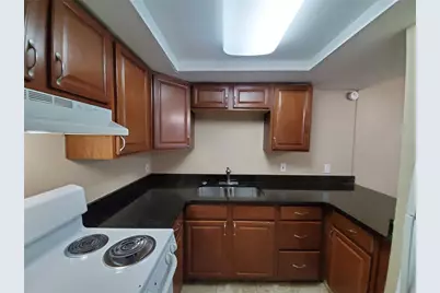 4115 32nd Street N #B, Saint Petersburg, FL 33714 - Photo 18